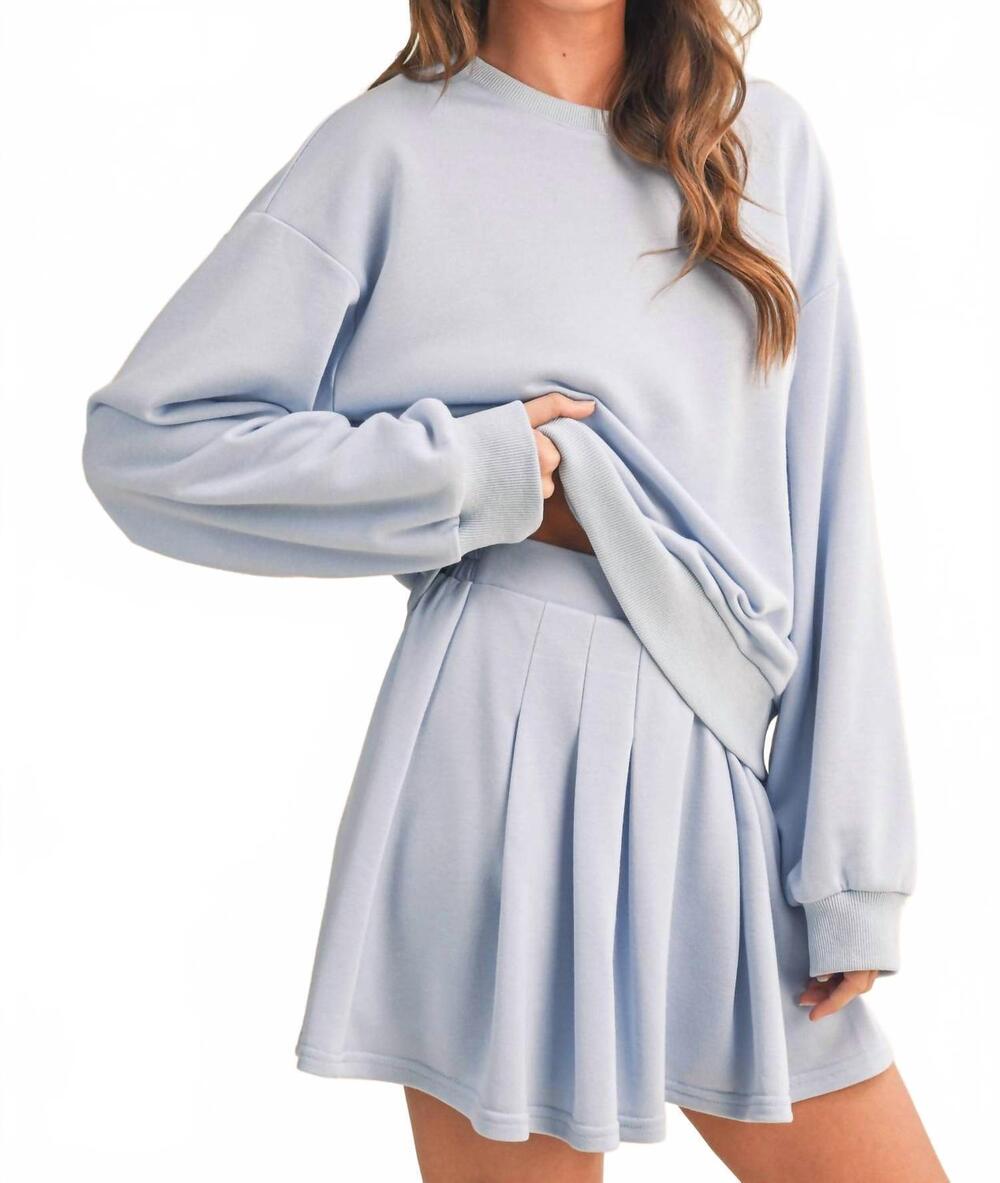 NEW KLESIS crewneck sweatshirt & pleated skirt set in baby blue